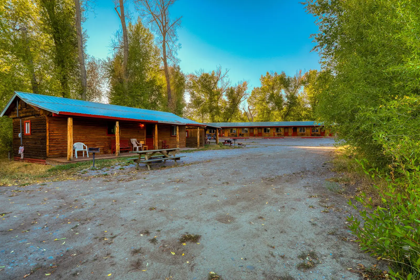 Elkhorn Lodge-36 Units, Huge Potential! image 40