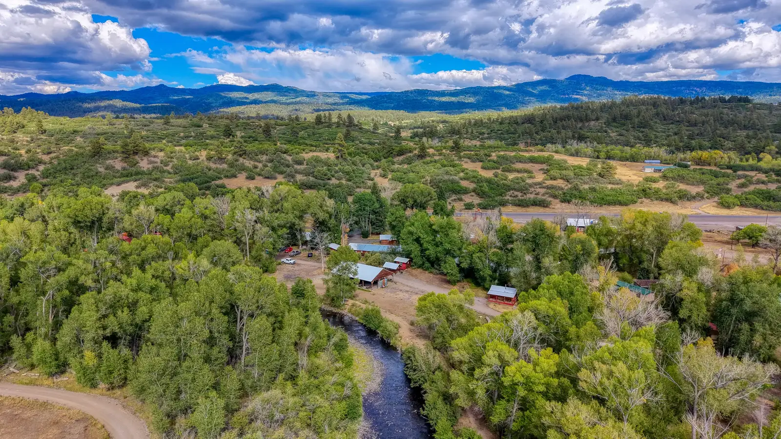 Elkhorn Lodge-36 Units, Huge Potential! image 11