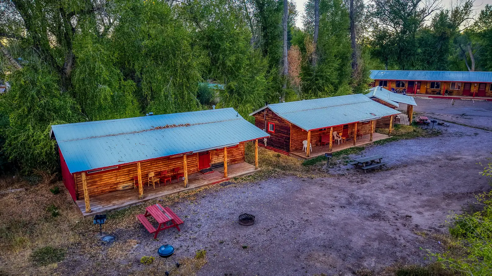 Elkhorn Lodge-36 Units, Huge Potential! image 35