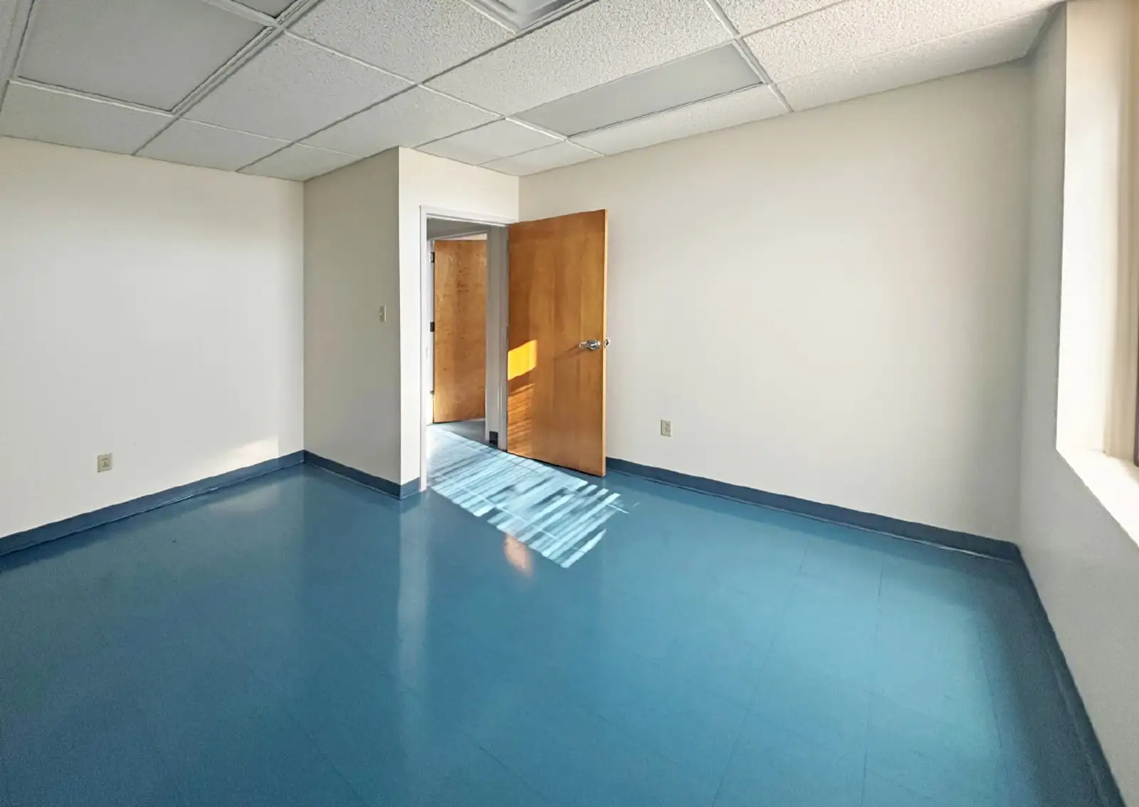 Los Lunas Retail/Warehouse Space image 12