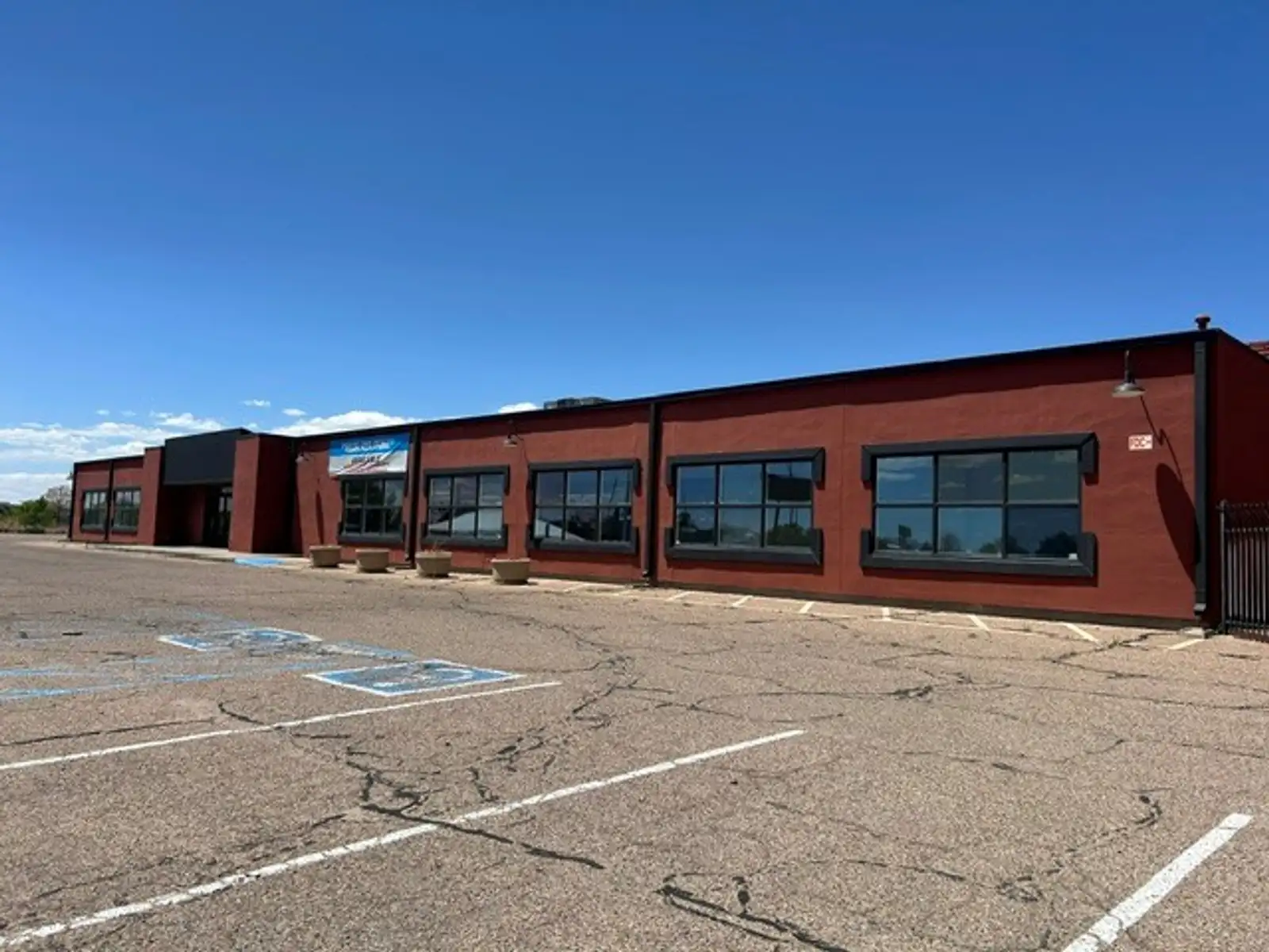 901 St Michaels Dr image 1
