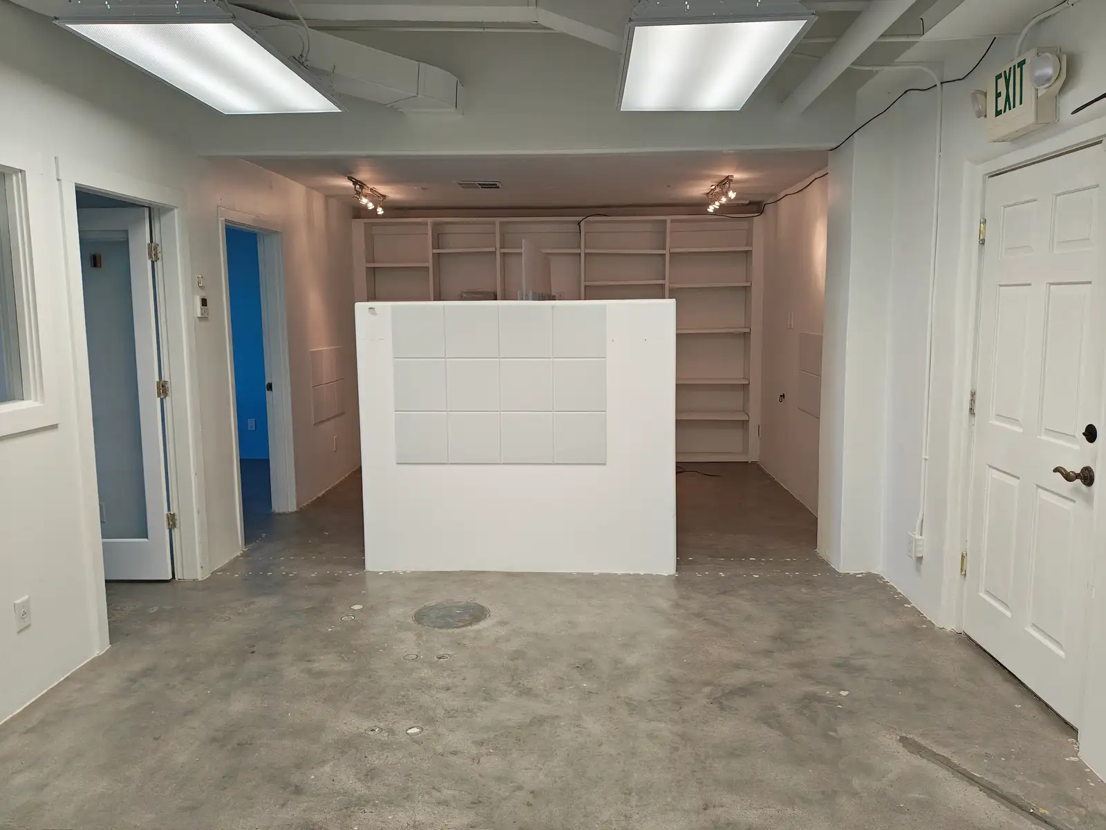 121 Sandoval St Suite 201 image 11