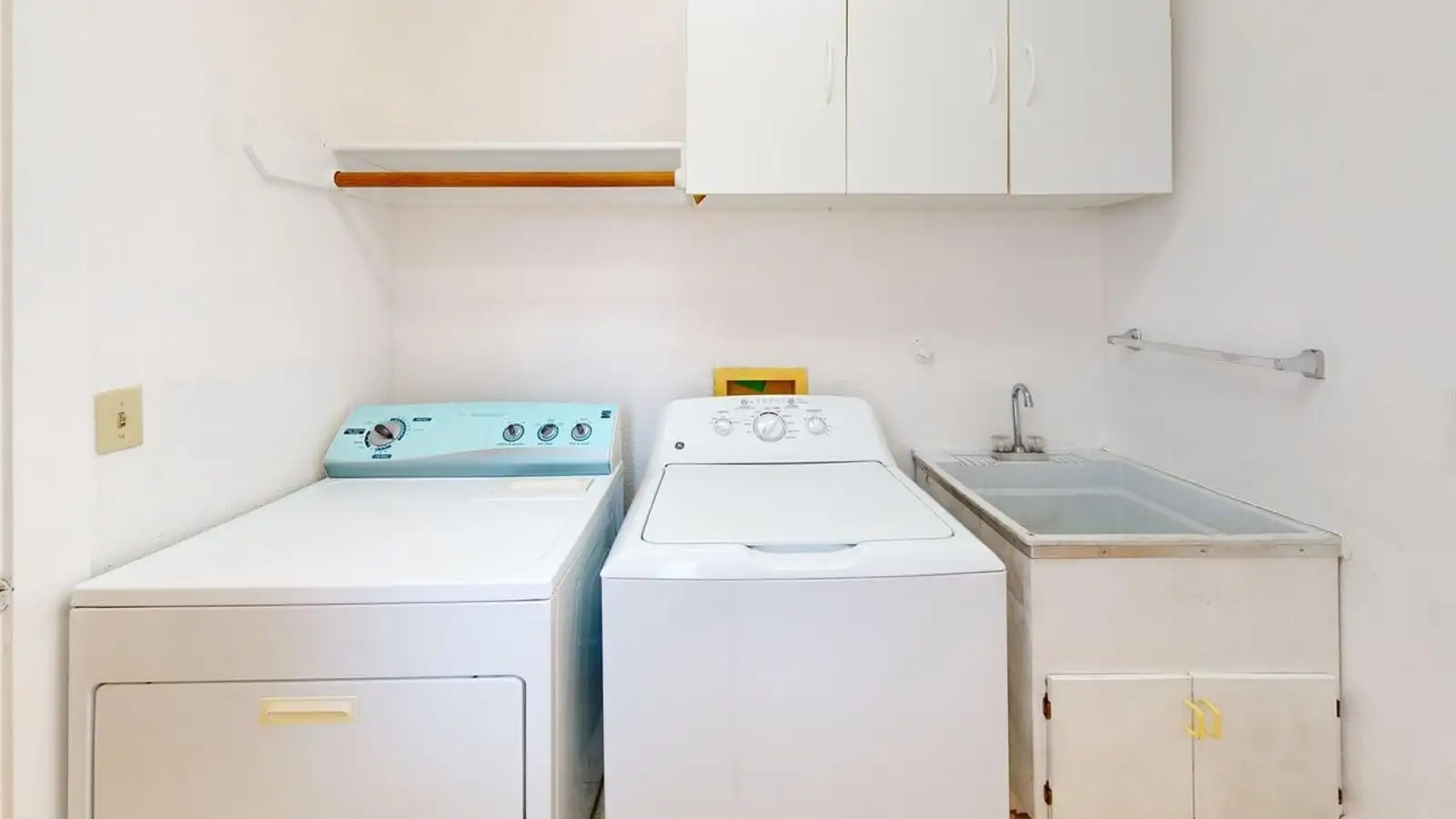 901 7th St NW image 22