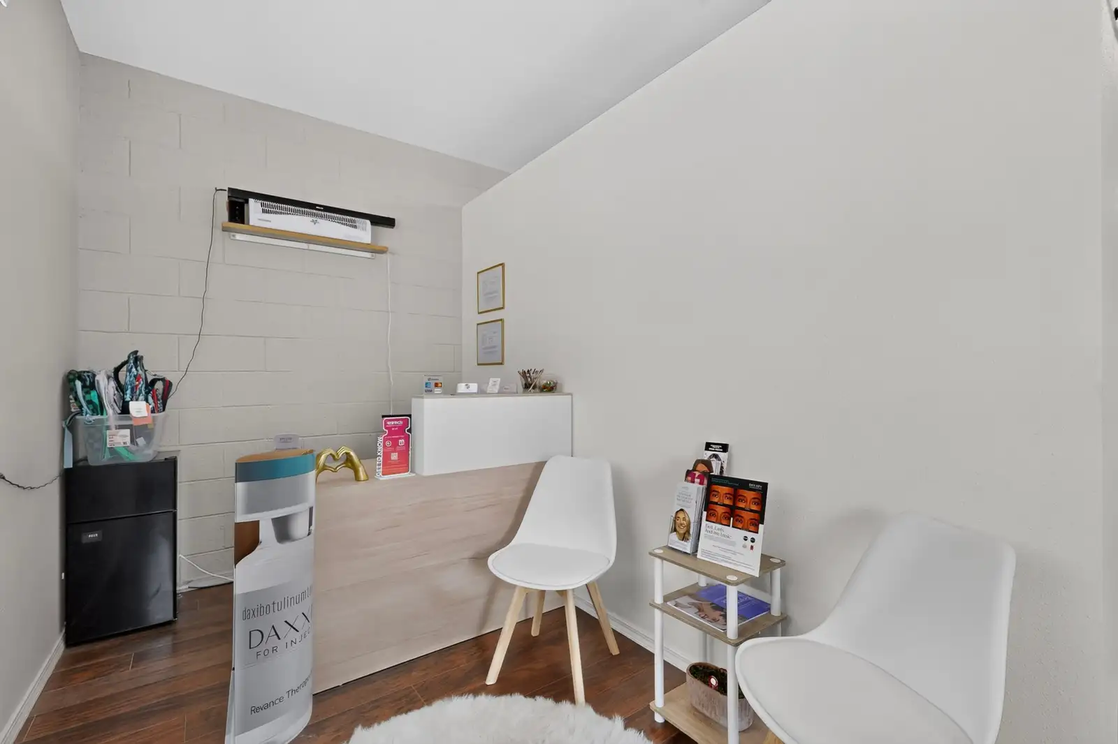 4-SUITE RETAIL/OFFICE · INVESTMENT/OWNER USER image 15