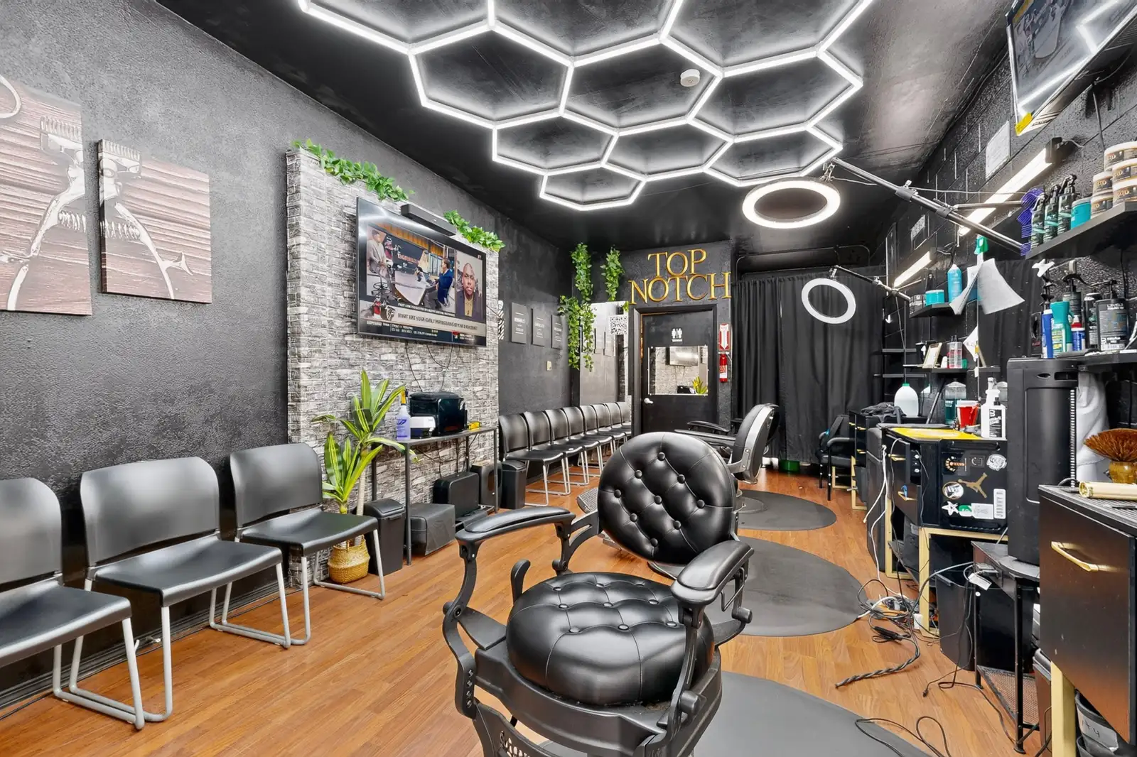 4-SUITE RETAIL/OFFICE · INVESTMENT/OWNER USER image 20