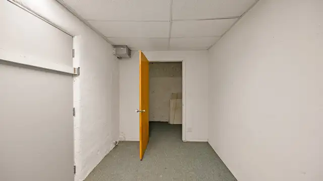 View image 17