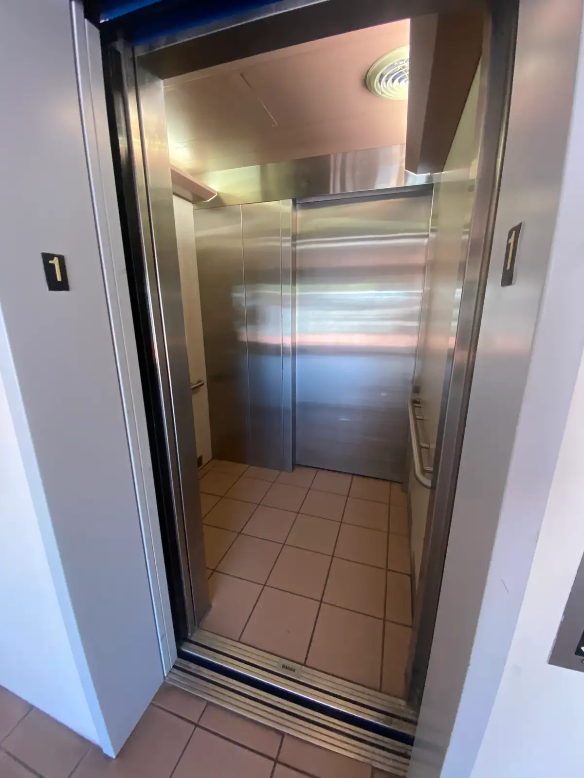 5 Calle Medico - Medical/Office Space Available image 7