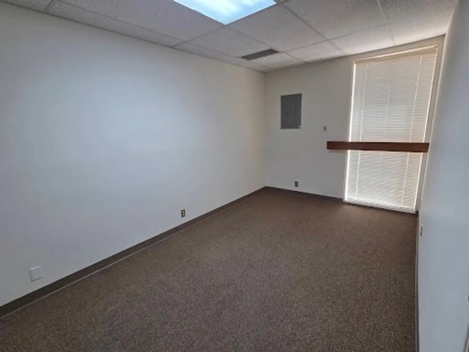 2015 Wyoming Blvd SE Suite A image 4
