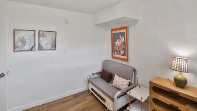 View image 25