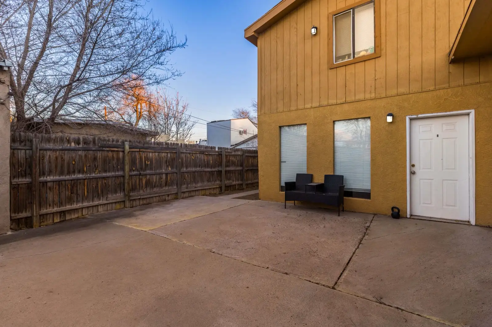 907 Coal Ave SW image 5