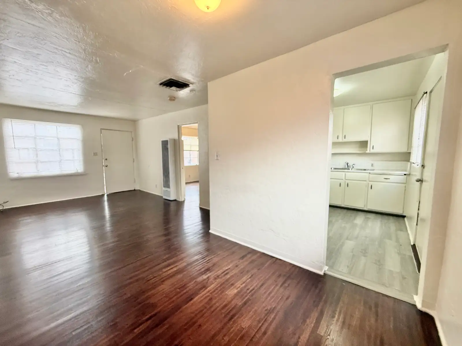 236 San Pablo St NE image 4