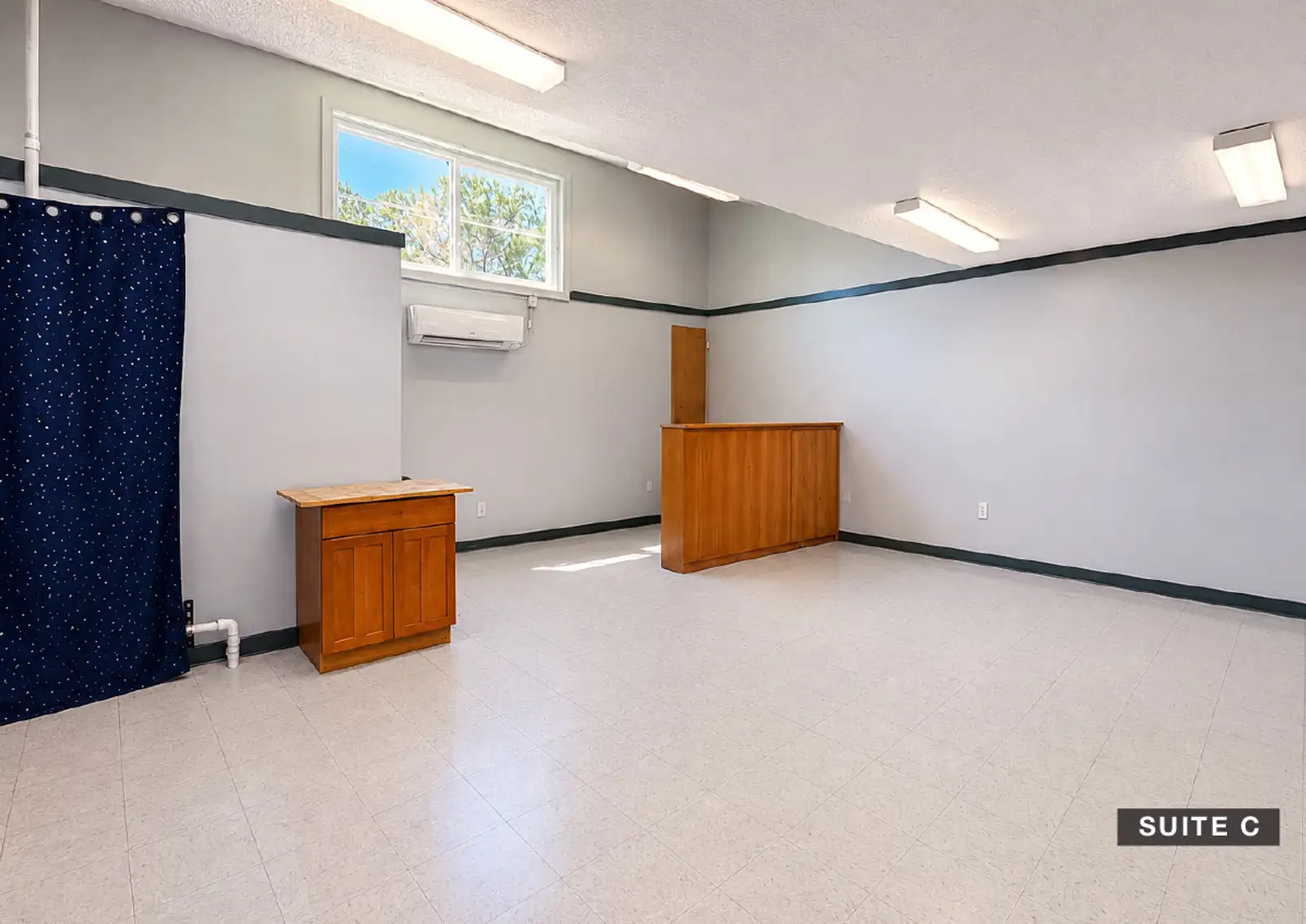 East Mountain Retail Building image 11