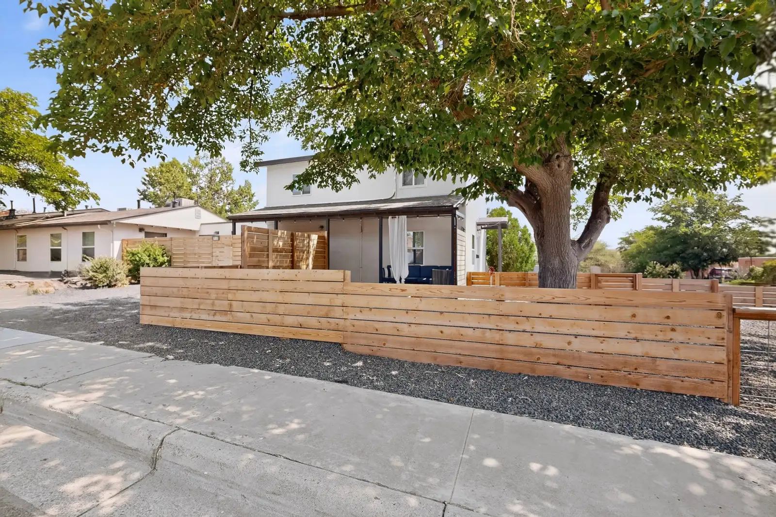 4Plex-Great Location-Turn Key! image 4