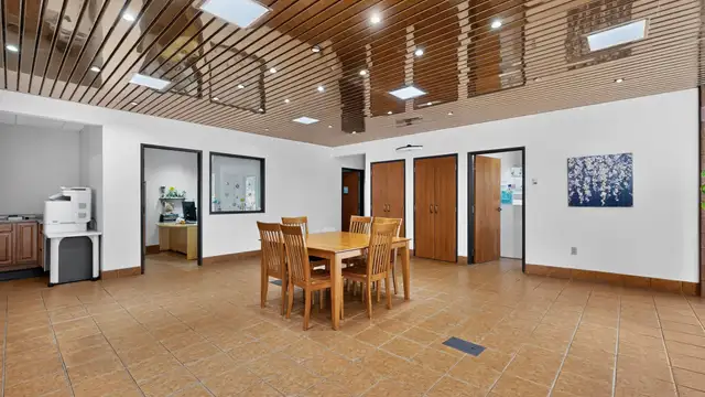 View image 10