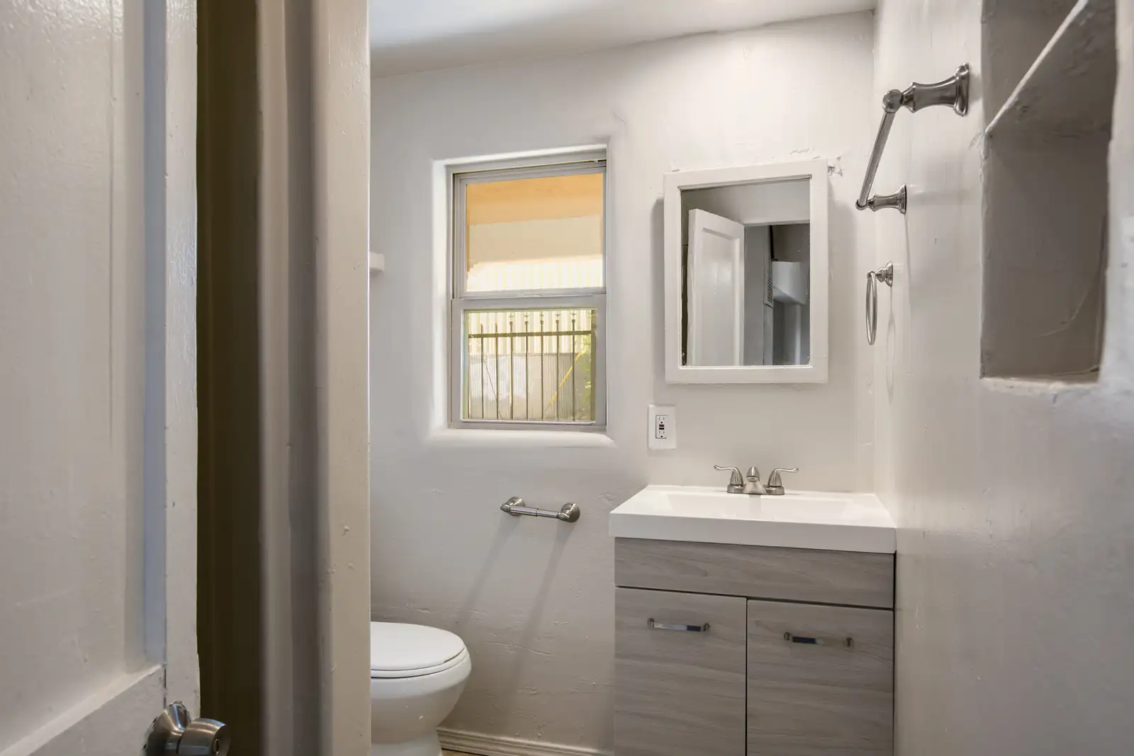 426 Towner Ave NW image 46