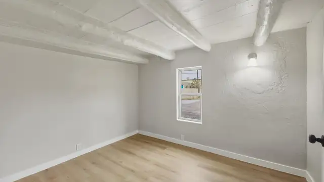 View image 30