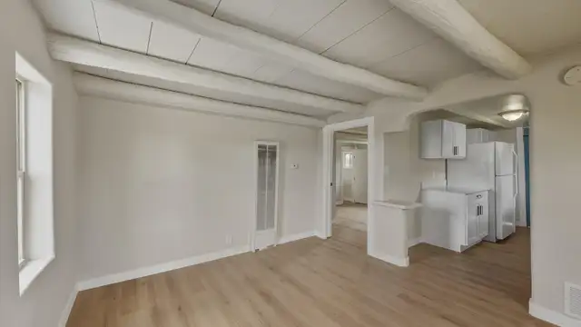 View image 12