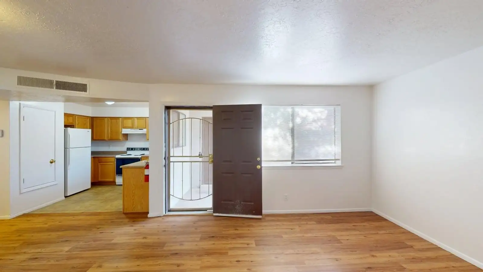 1315 Madeira Dr SE image 18