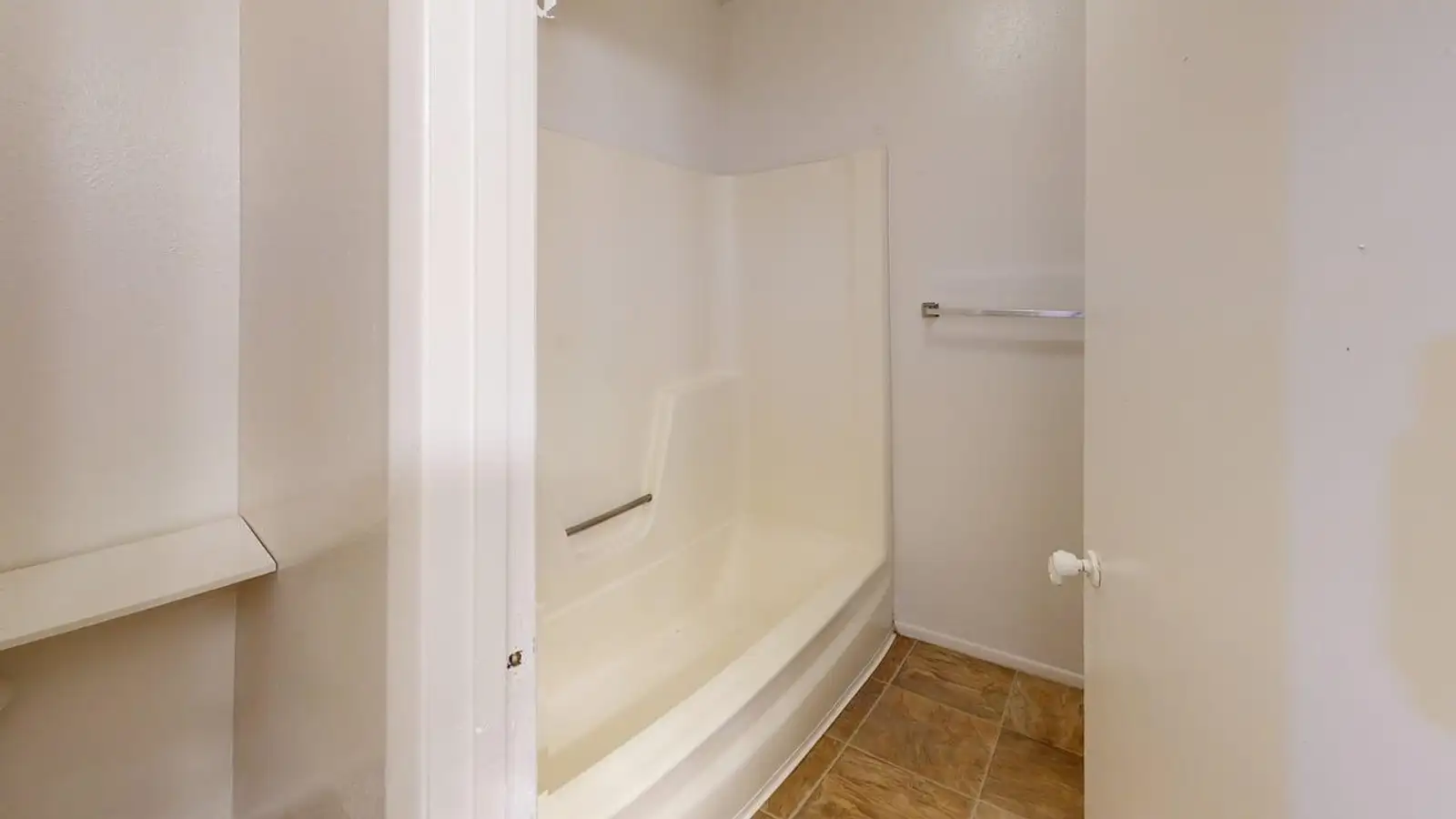 1315 Madeira Dr SE image 7