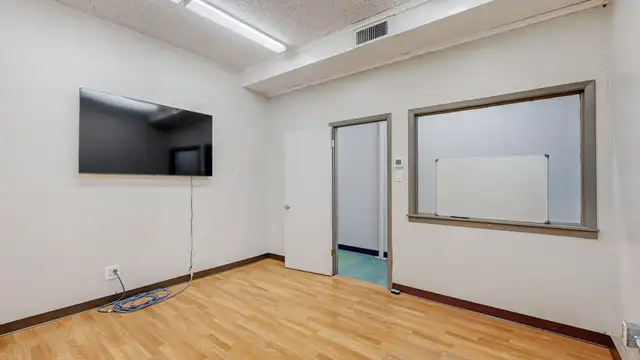 View image 9