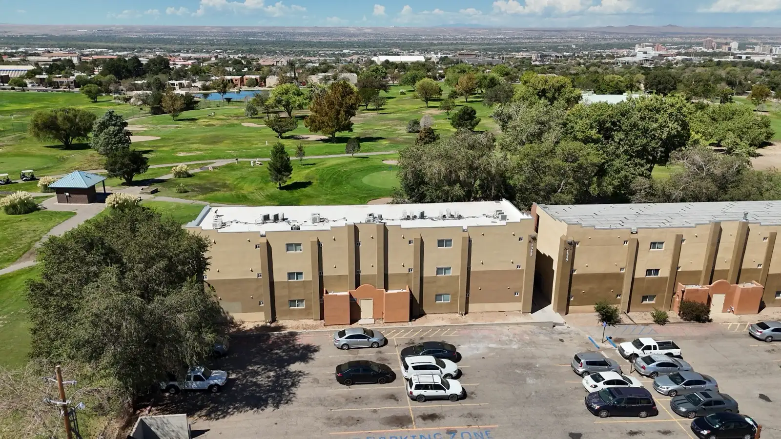 Sunport Apartments image 2