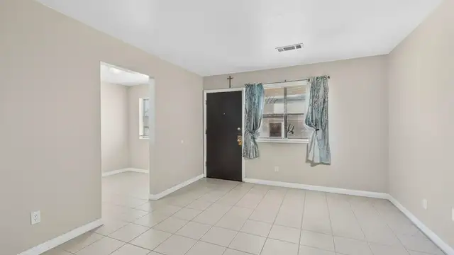 View image 3