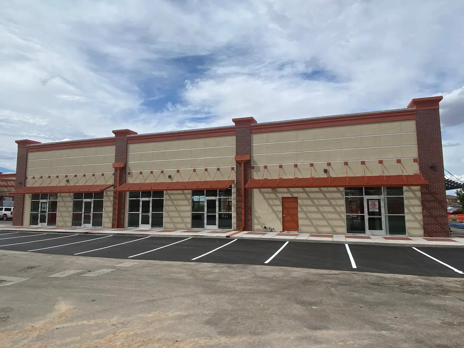 McMahon Marketplace image 3