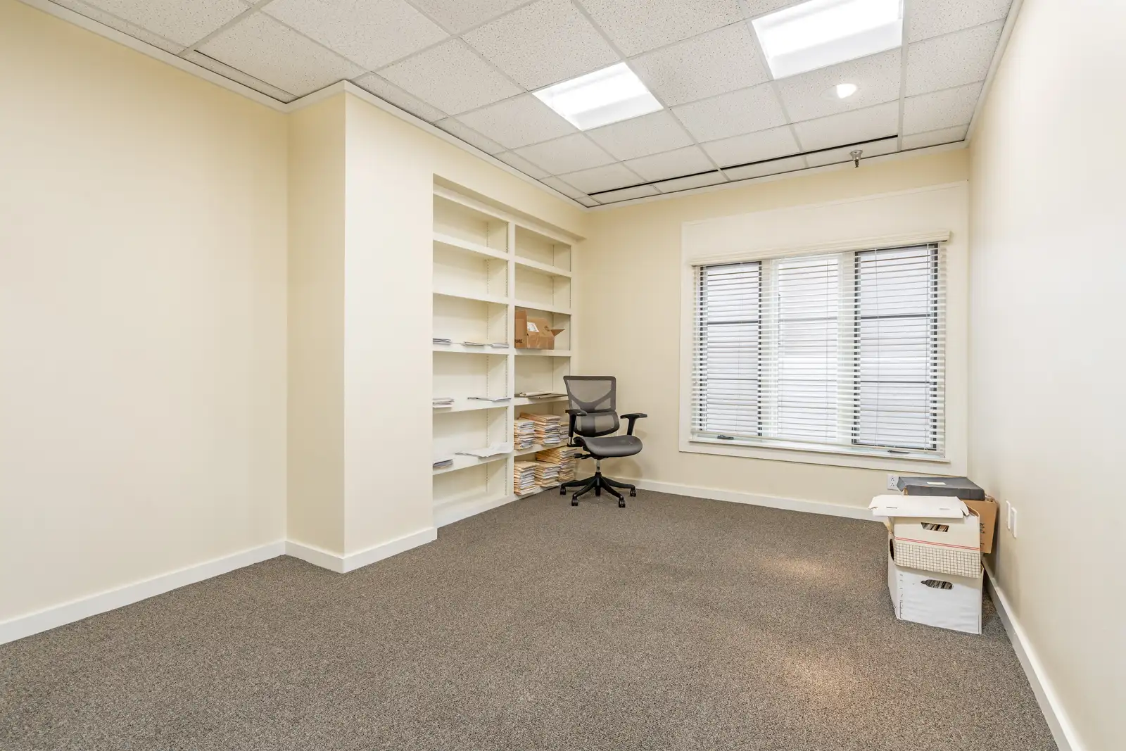 125 Lincoln Ave Suite 221 image 23