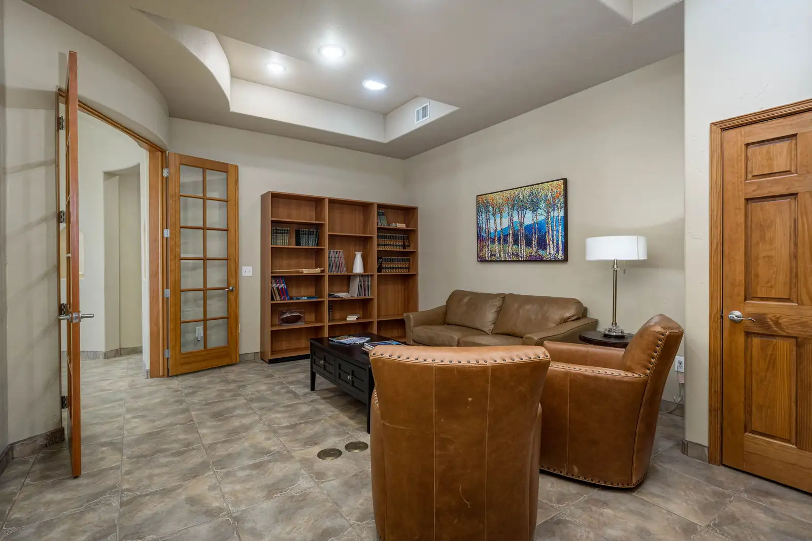 1320 Picacho Hills Dr image 11