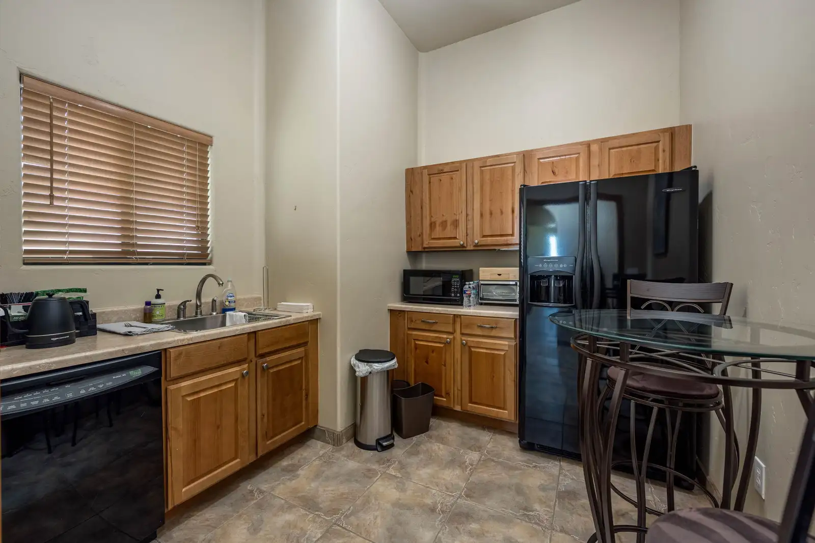 1320 Picacho Hills Dr image 19