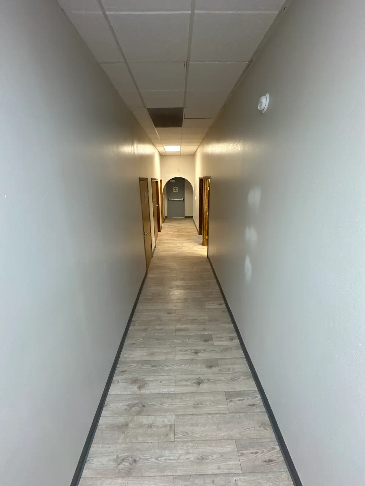 NICE FUNCTIONAL OFFICE SPACE W/ YARD SPACE image 58