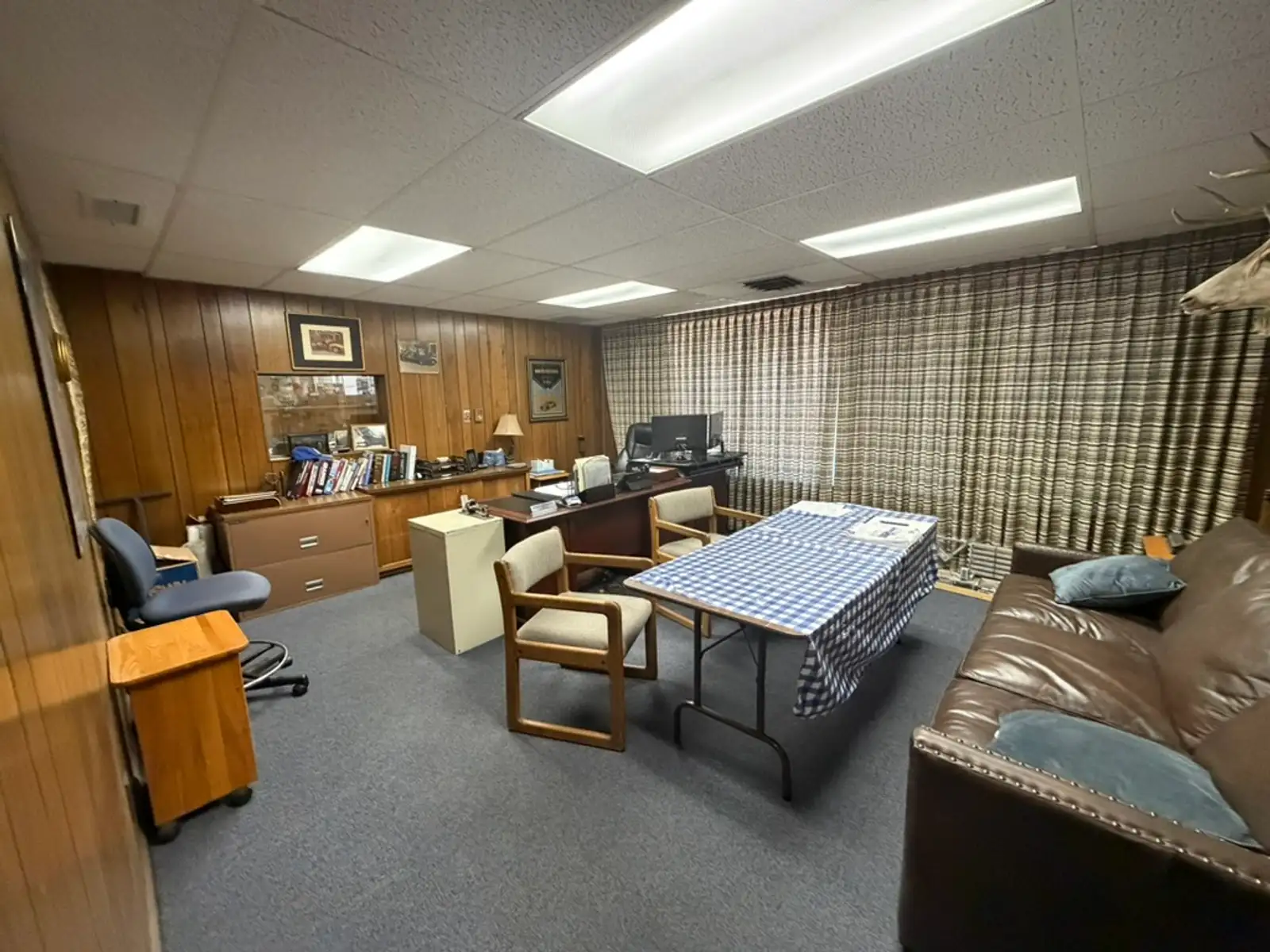 Retail and Industrial Portfolio w/ Excess Parking For Sale image 4