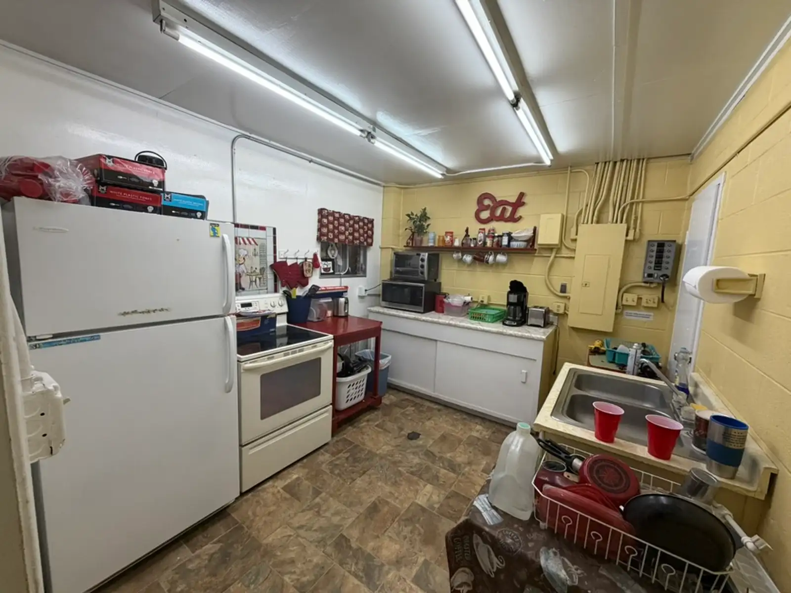 Retail and Industrial Portfolio w/ Excess Parking For Sale image 9