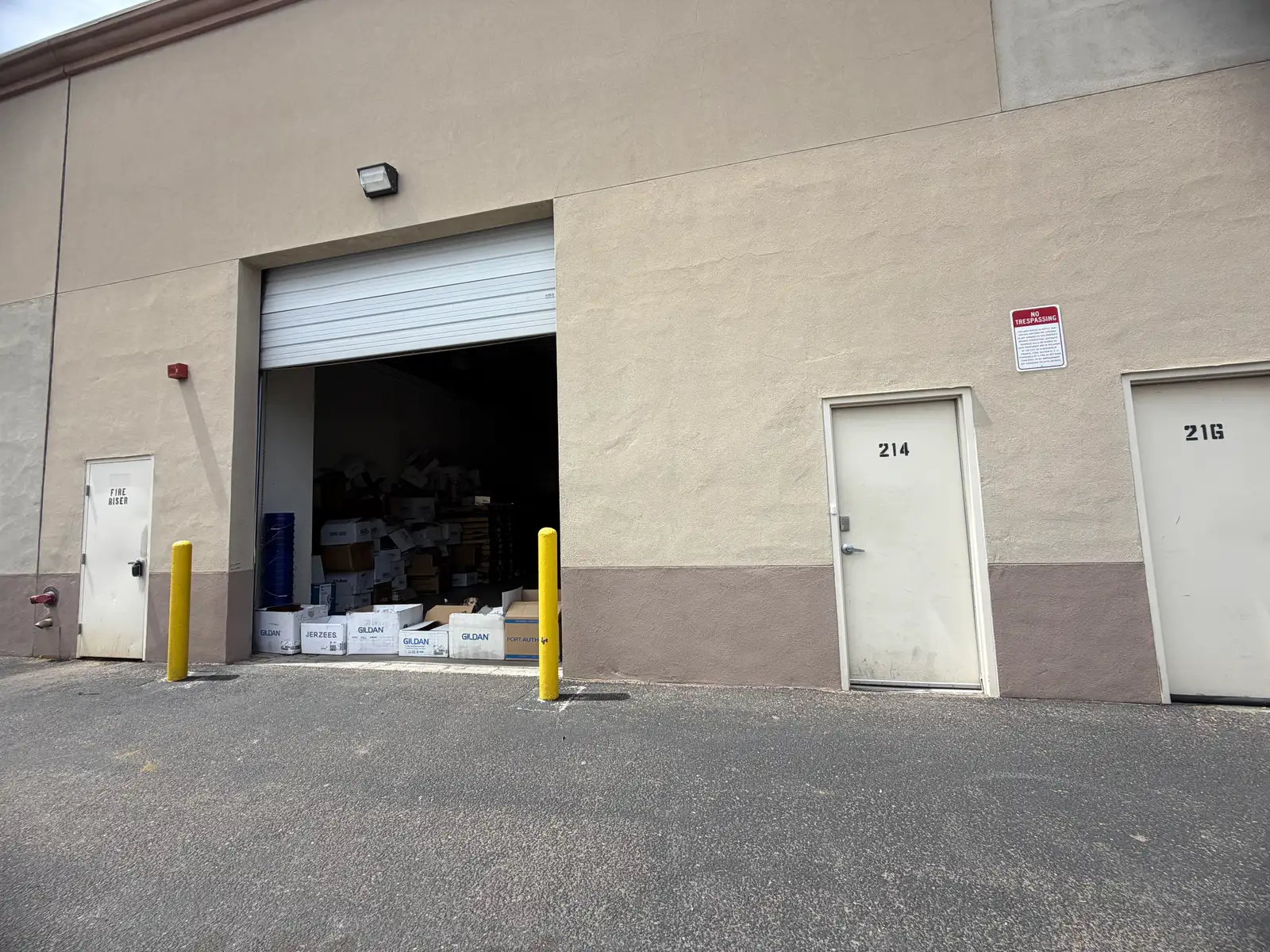 300 Menaul Blvd NW image 1