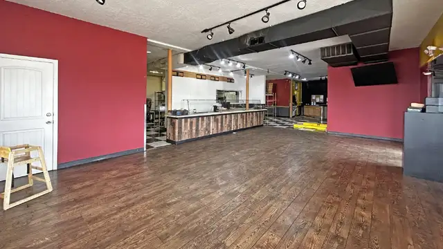 View image 16