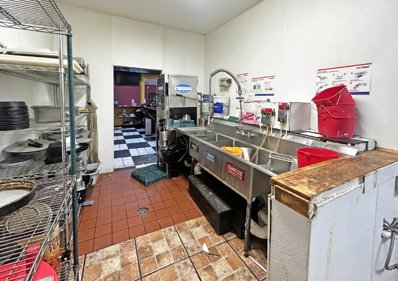 1608 Eubank Blvd NE image 13