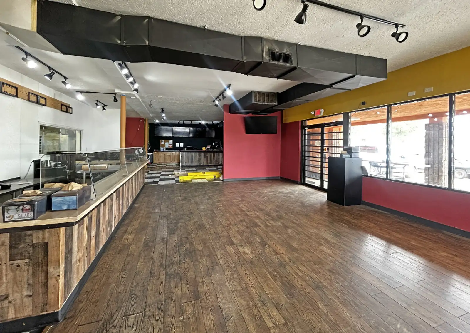 1608 Eubank Blvd NE image 15
