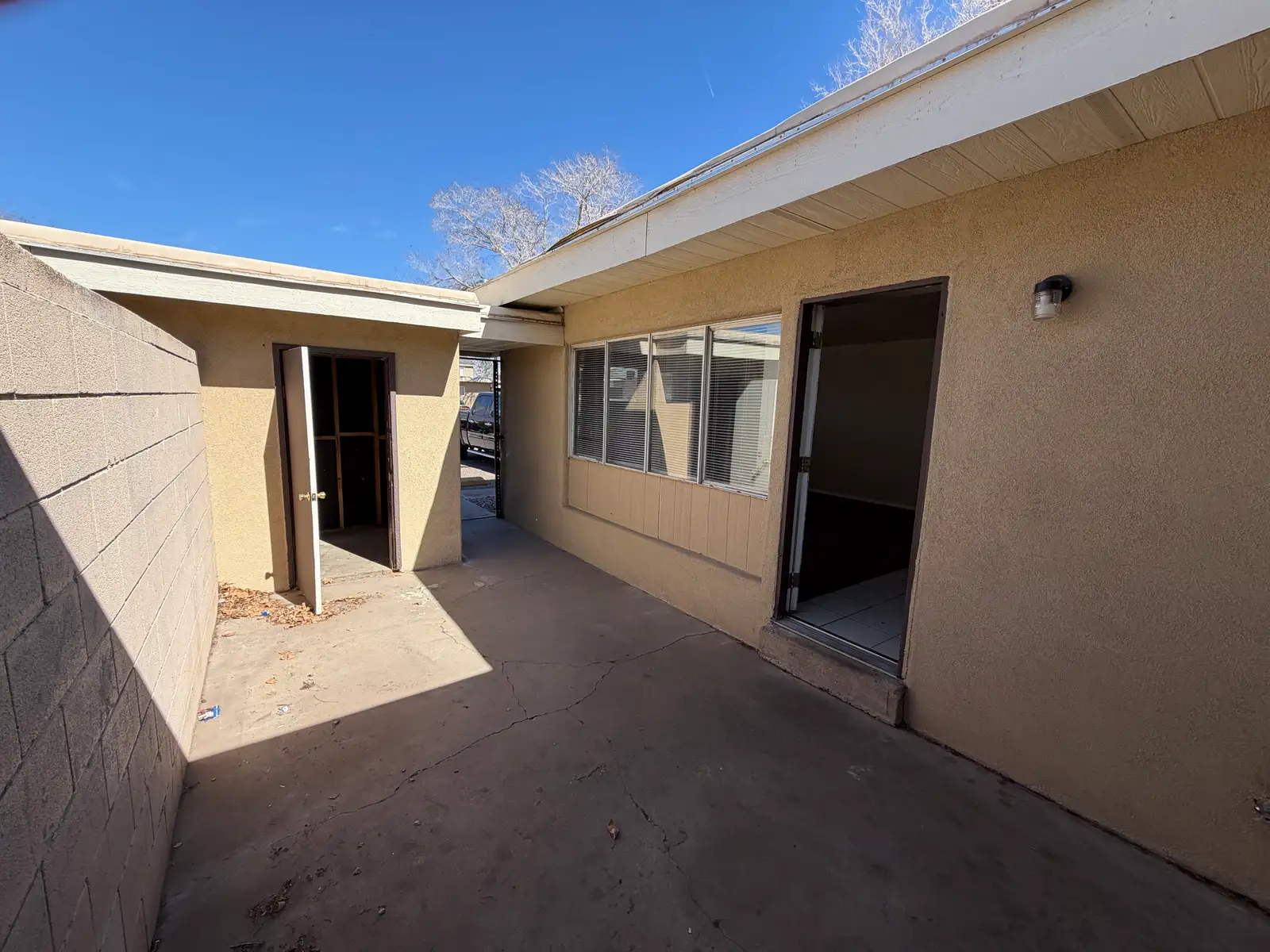 1100 Palomas Dr SE image 14