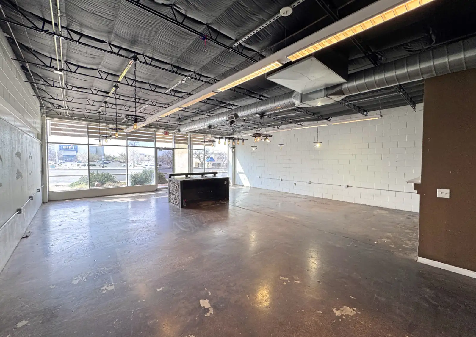 Uptown Turn-Key Salon image 4