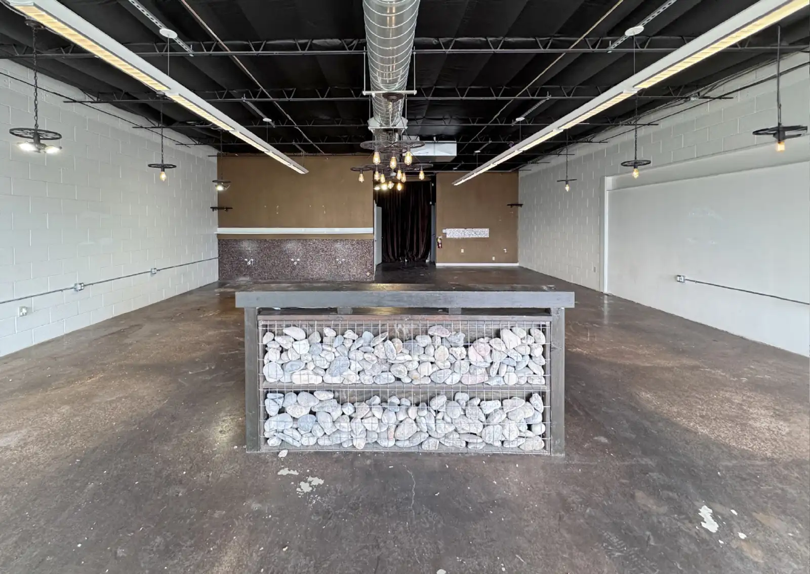 Uptown Turn-Key Salon image 6