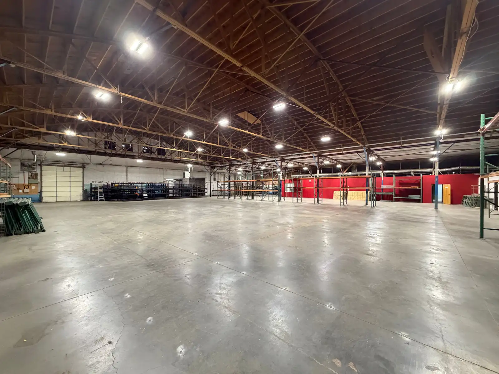 Rainbow Center Warehouse image 1