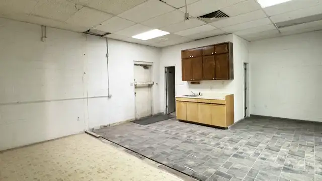 View image 11