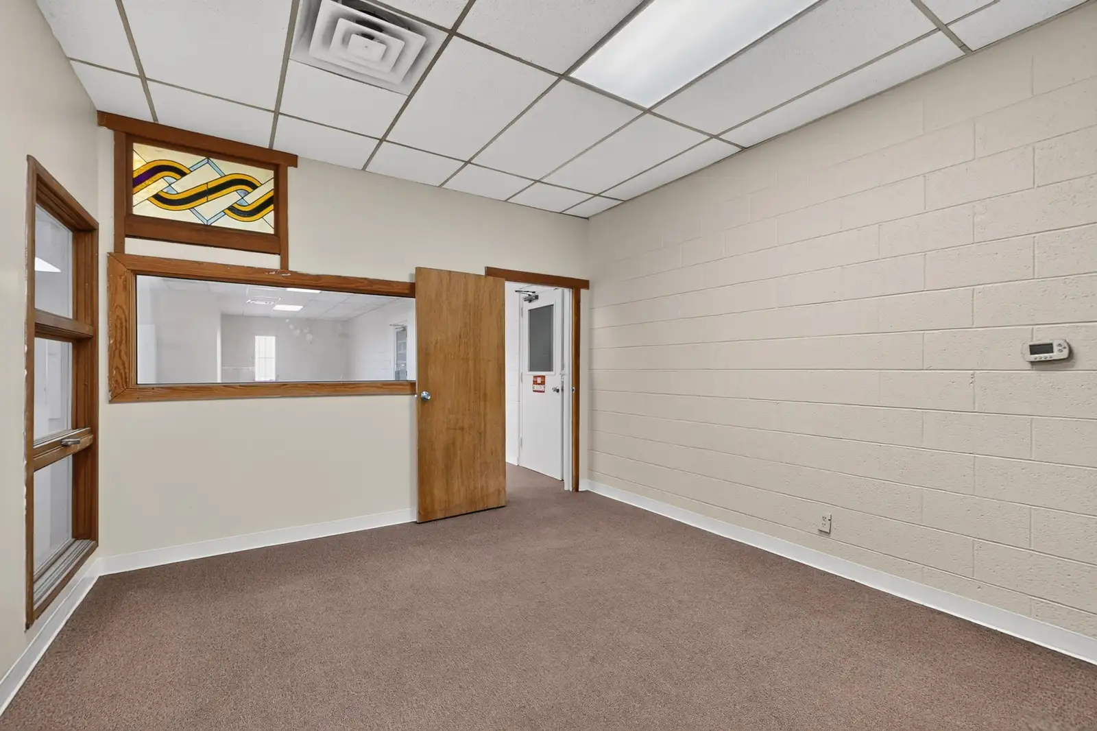 PREMIER MULTI TENANT INDUSTRIAL COMPLEX image 34