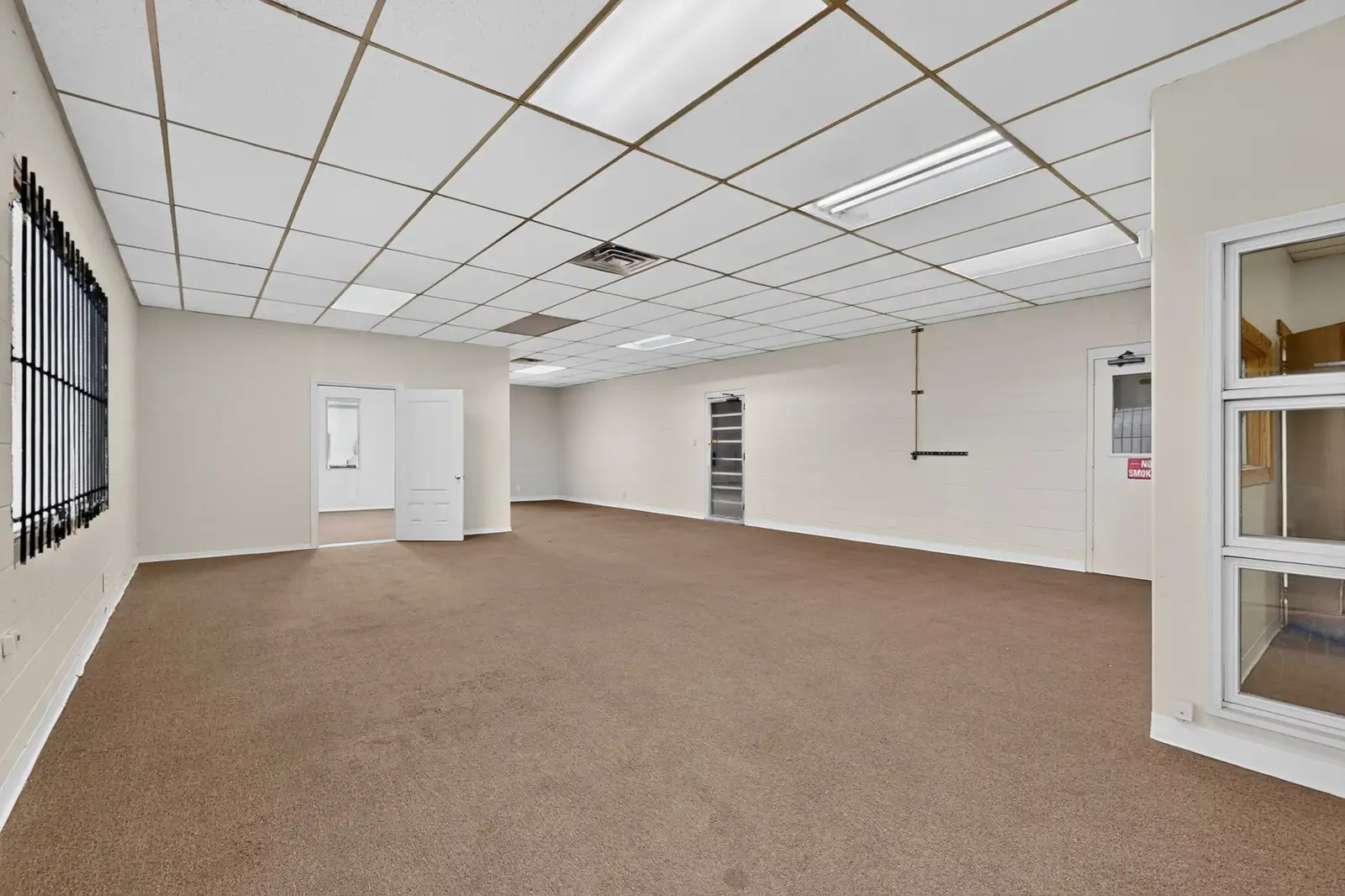PREMIER MULTI TENANT INDUSTRIAL COMPLEX image 22