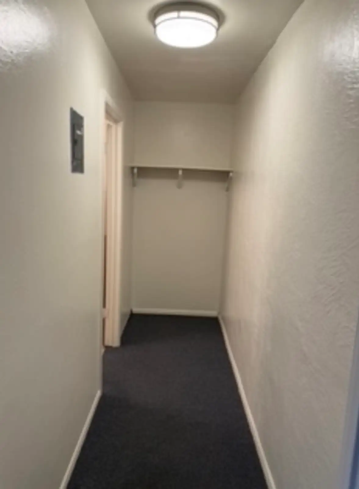 503 San Mateo Blvd NE image 8