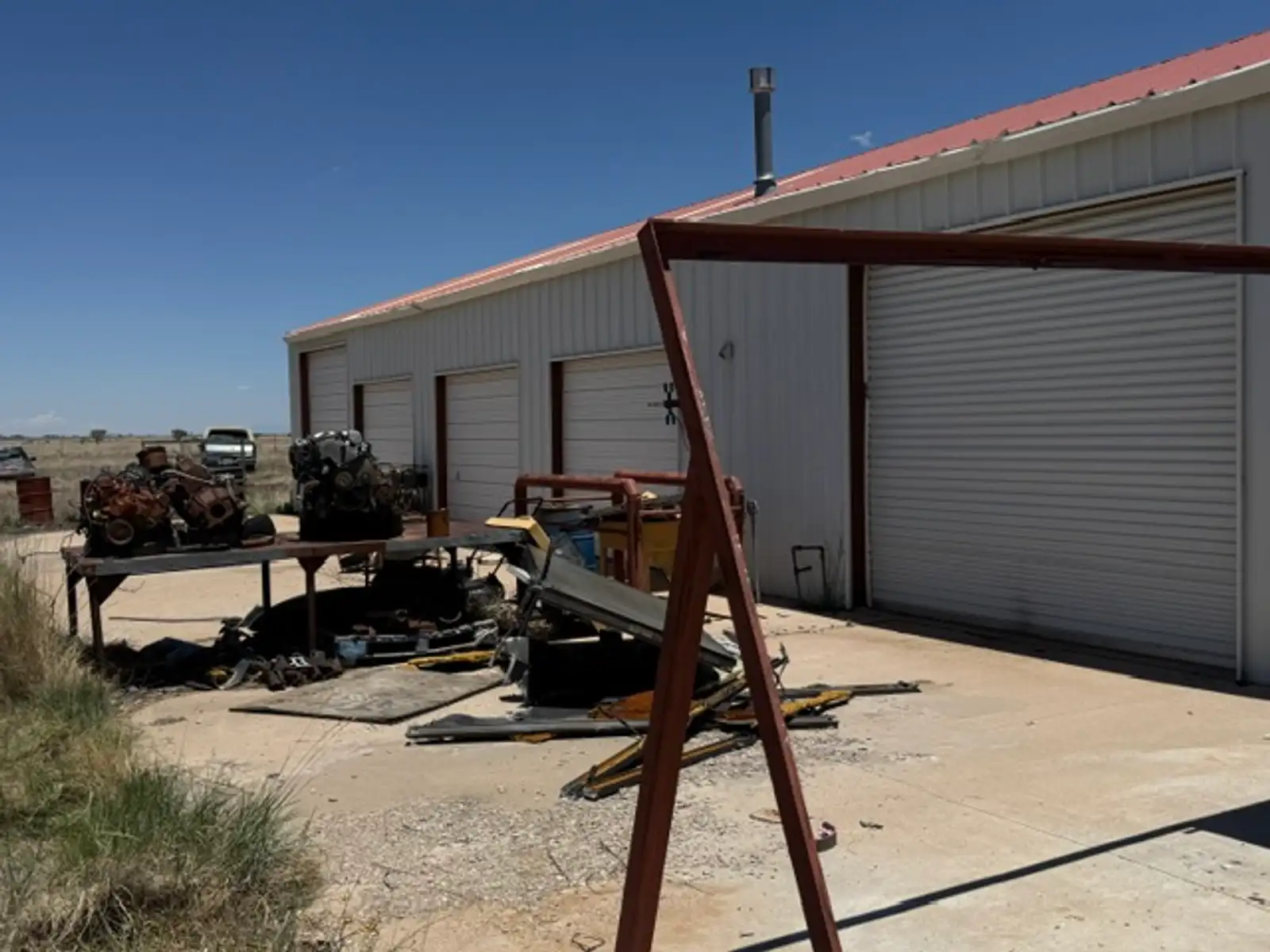 9500 Sq Ft Warehouse + 2700 sq ft Home image 5