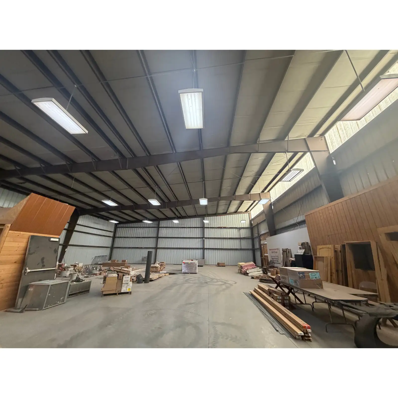 3401 N White Sands Blvd image 1