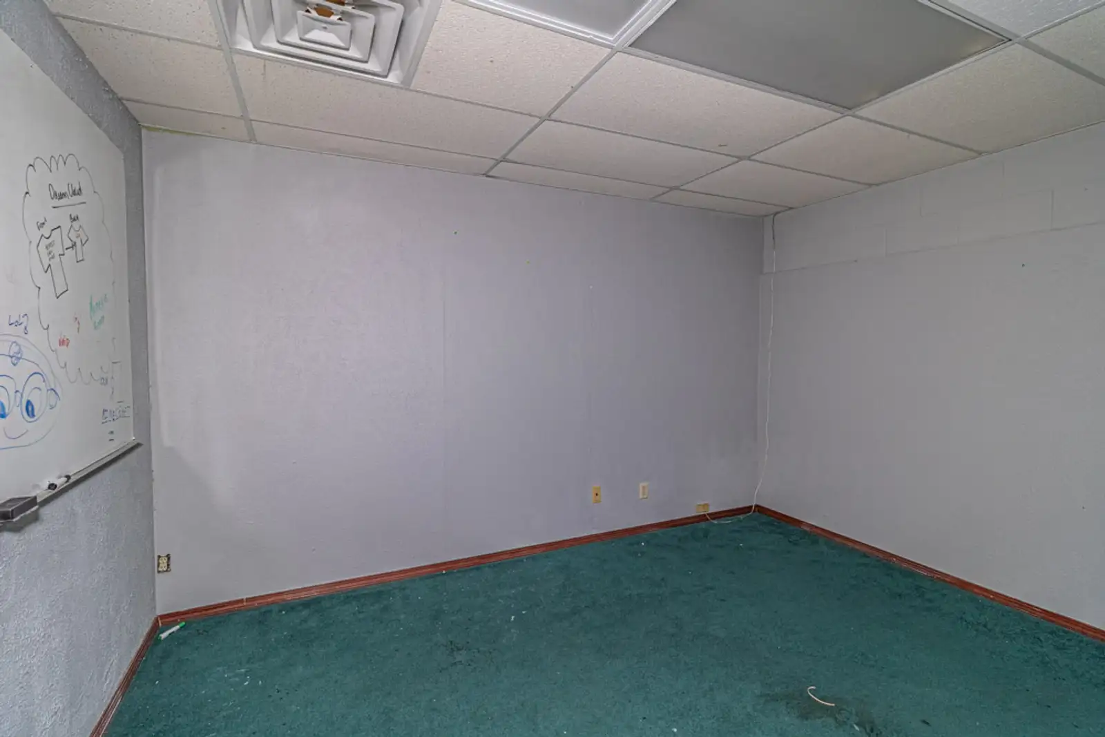 1601 N Dustin Ave Suites A & B image 47