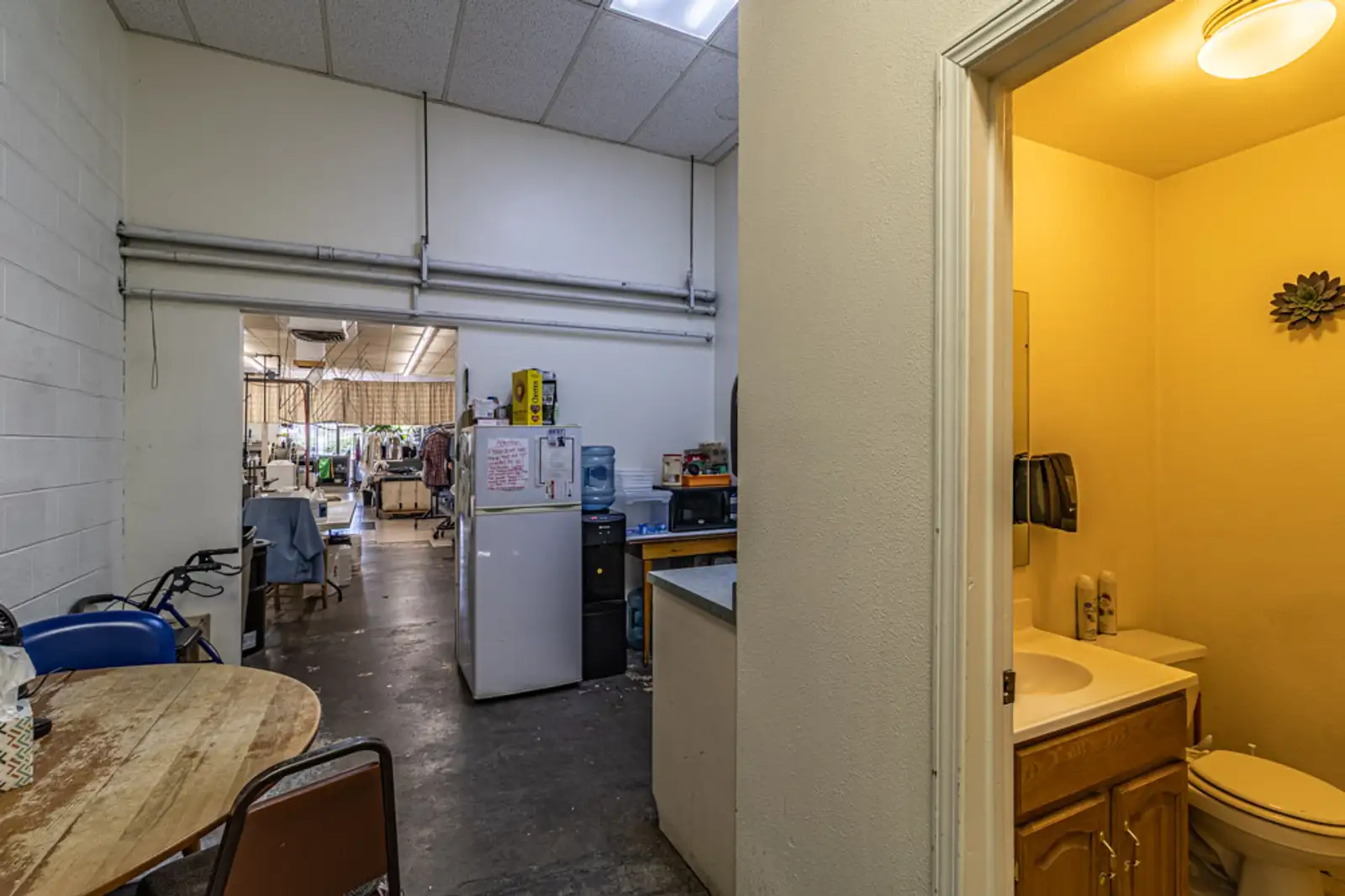 1601 N Dustin Ave Suites A & B image 23