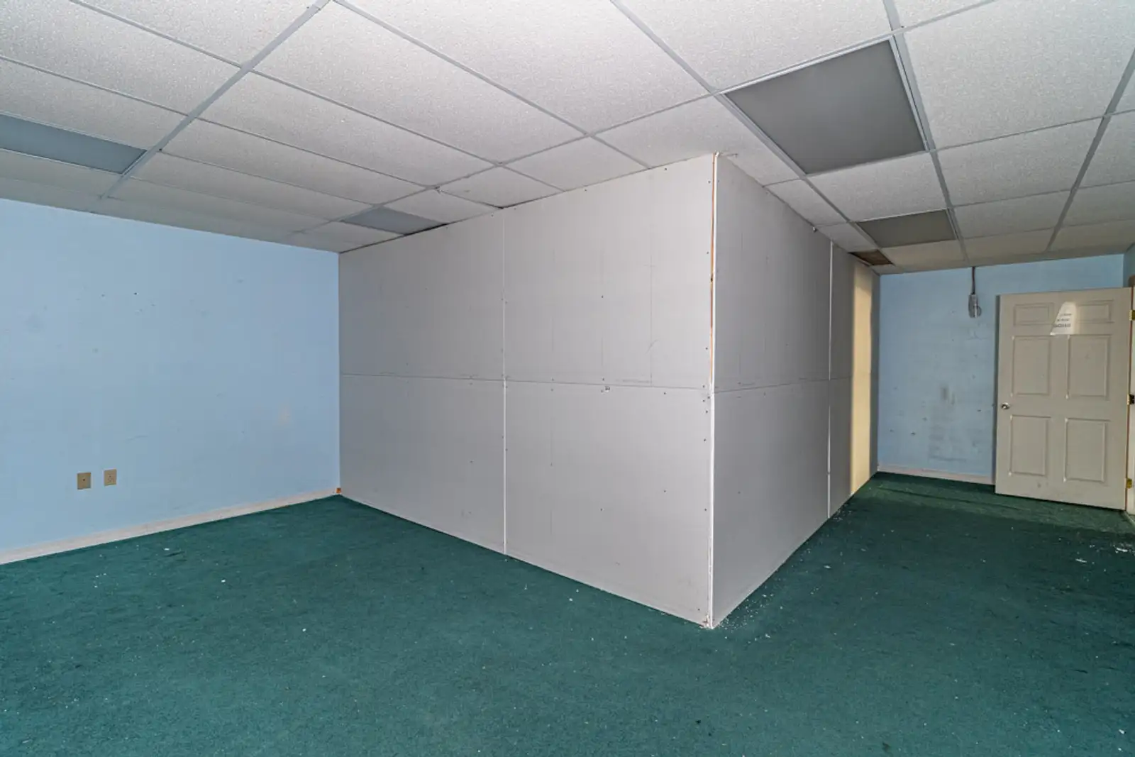 1601 N Dustin Ave Suites A & B image 35